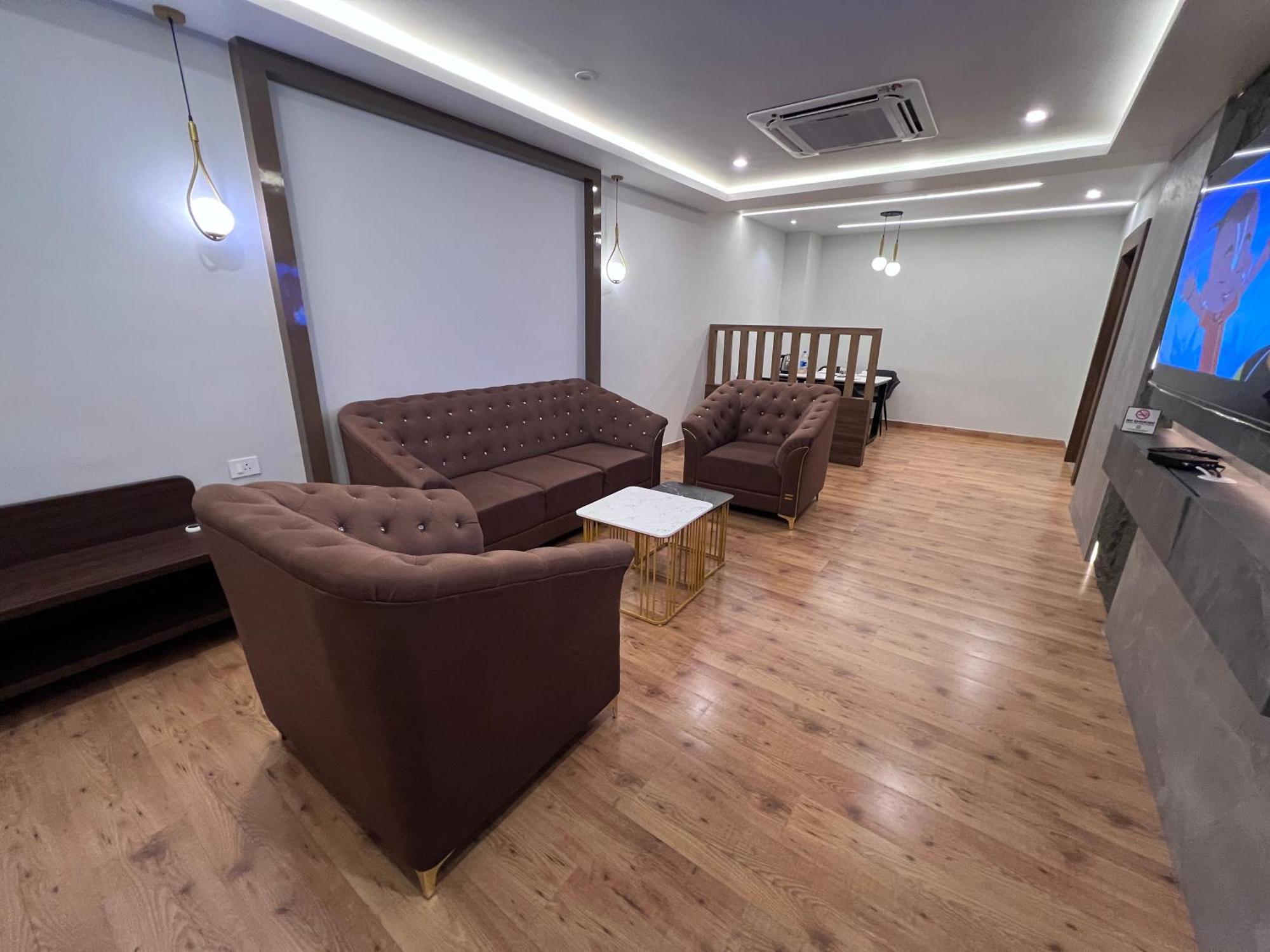 Silver Stone Park Resort, Kovilpatti Экстерьер фото
