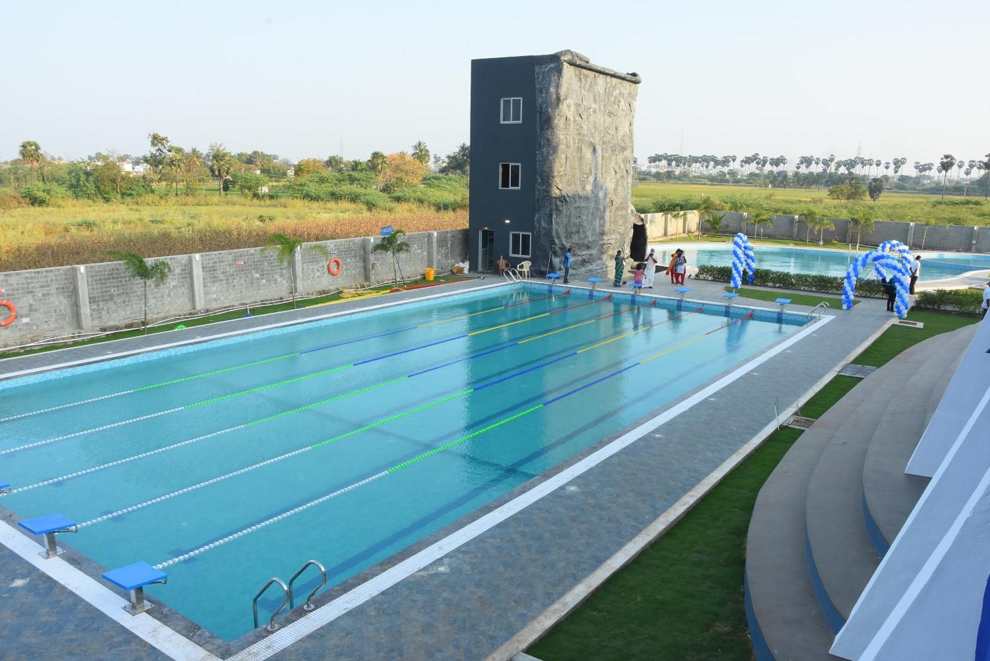 Silver Stone Park Resort, Kovilpatti Экстерьер фото